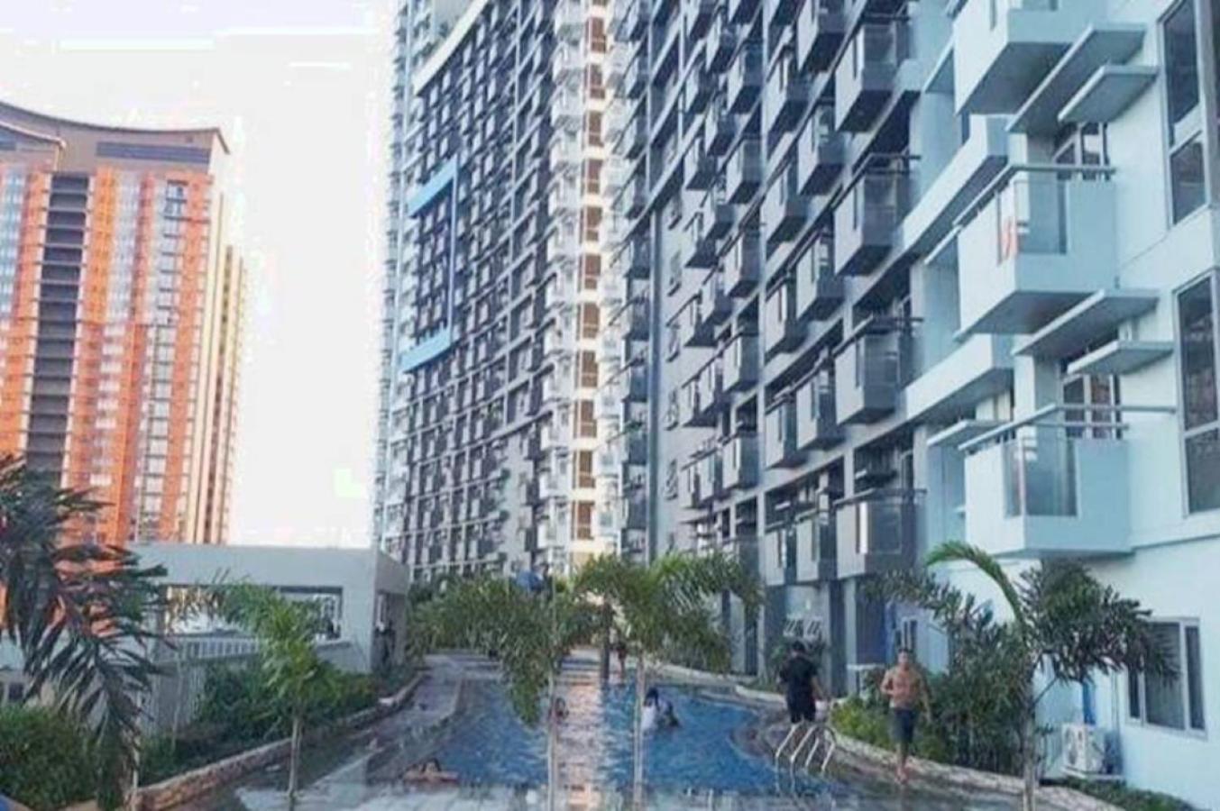 Great View With Balcony In Araneta Center Apartamento Manila Exterior foto